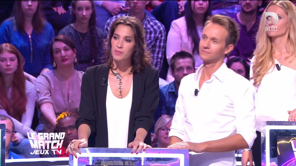 LeGrandMatch's tweet photo. Bravo et merci à @lauriecholewa et @cyrilferaud d'être arrivés jusque là ! #LGMJeuxTV https://t.co/23vbFdkzFm