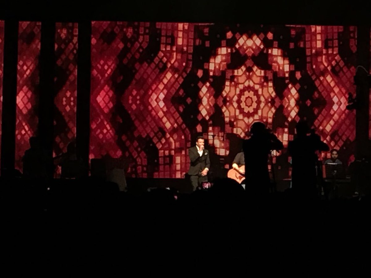 know_ritesh's tweet photo. Great concert @ipritamofficial @abhijeetsawant5 #ICAI #ICAIDubaiChapter #Dubai  @ladha_sandeep https://t.co/BqzH8uBrsz