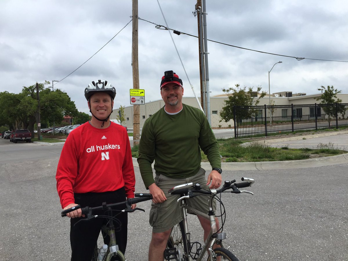 LonBurklund's tweet image. PWU/Traffic Engineering evaluating N Street Cycle Track signals. Changes coming next week! #bikeflow #LincolnTraffic