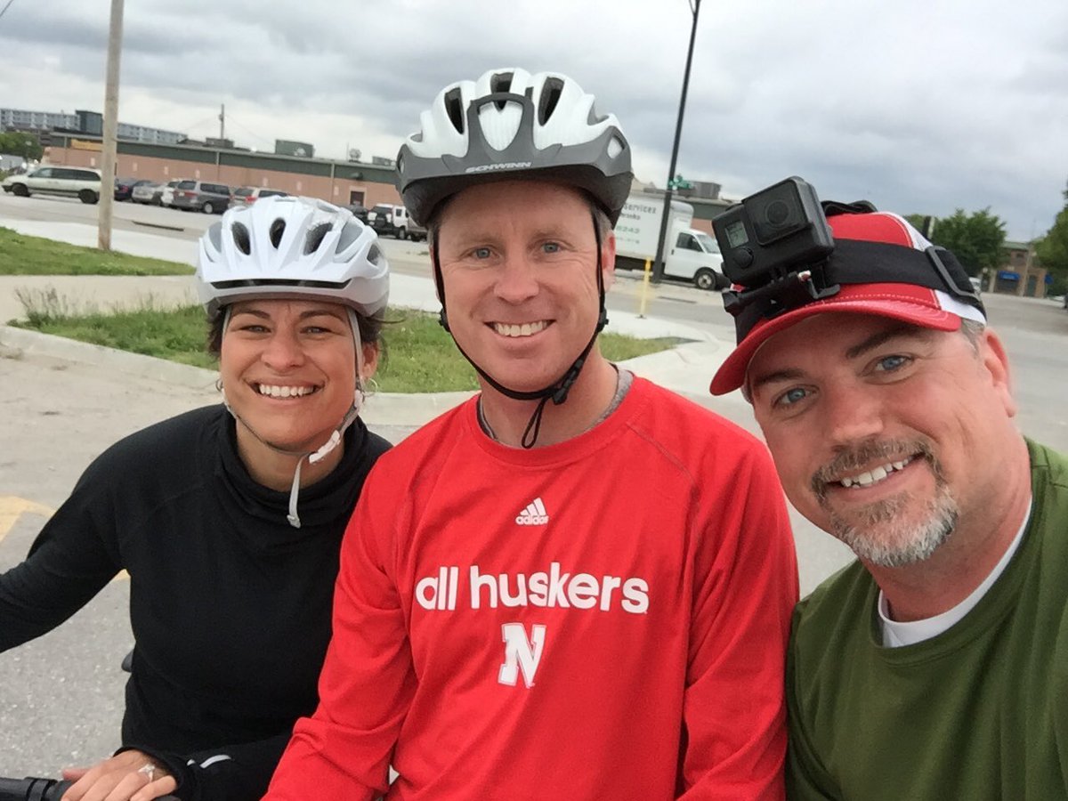 LonBurklund's tweet image. PWU/Traffic Engineering evaluating N Street Cycle Track signals. Changes coming next week! #bikeflow #LincolnTraffic