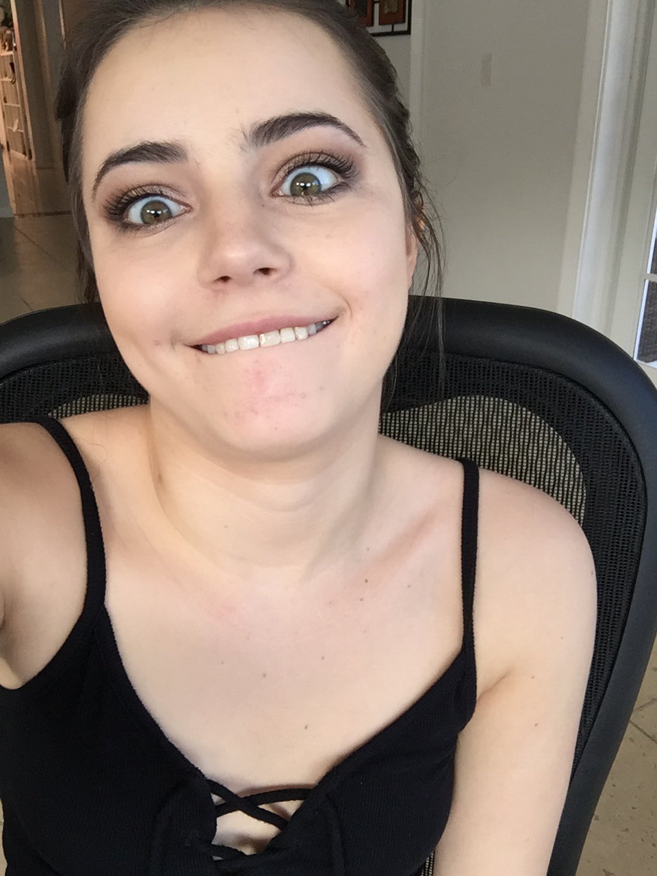 Miles Creek na Twitterze: "#whenyouseebae #googlyeyes @kyliexquinn #Mi...