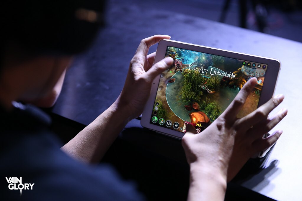 VGWeeklyNews's tweet image. What happens if a top player is not being very professional in their conduct? tmblr.co/ZXcrzg26kxmsr #VGWeeklyNews