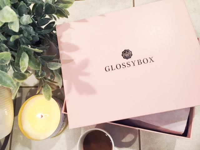 LetsTalkLipsTic's tweet photo. I'm giving away a 1 month gift subscription to @GLOSSYBOX_US Head here to enter! https://t.co/3V65wBG6nB #bbloggers https://t.co/pruA6yof6O