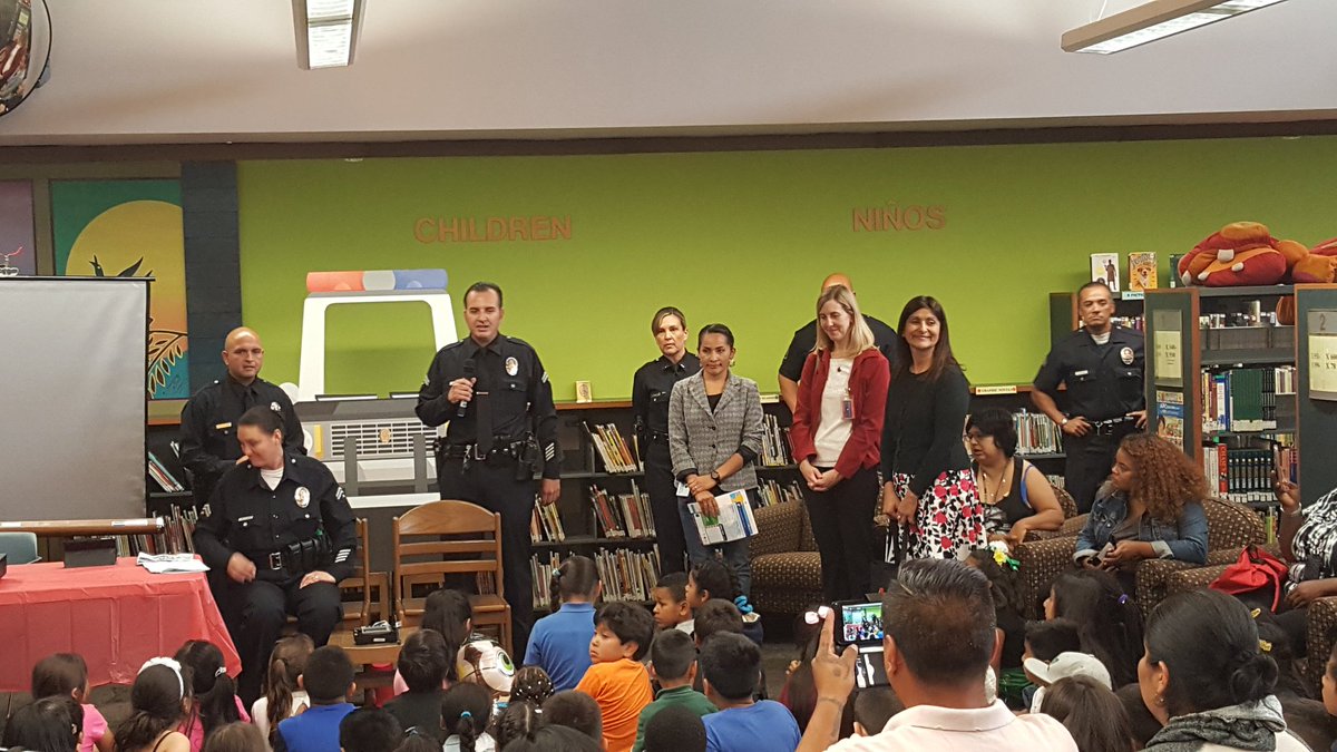 Happening Now: Live "Read Along" w/ #LAPD Ofcrs, kids book author #JarretKrosoczka <a href="/WaldenPondPress/">Walden Pond Press</a> Join us @LAPDCRD