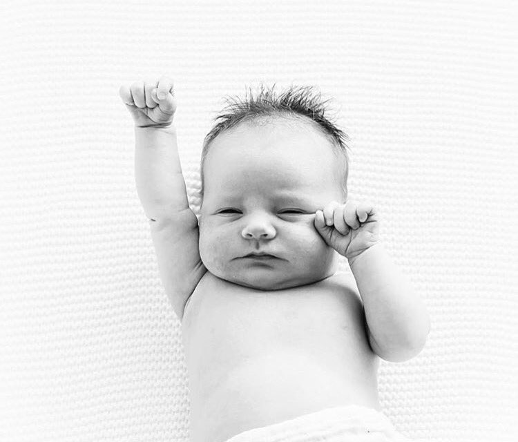 FloNasalHealth's tweet photo. Woohooo it's the weekend!!🎉🎊👯 #FloBaby #FloKids https://t.co/EIhYEqgjW5