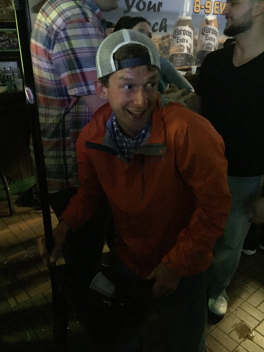 EpicenterAp's tweet photo. Not all heroes wear capes https://t.co/oCHZhSccmG