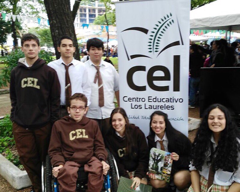 CELosLaureles's tweet photo. Feria Tecnología de Colegios Innovadores #techauka https://t.co/4ozXGynmiC