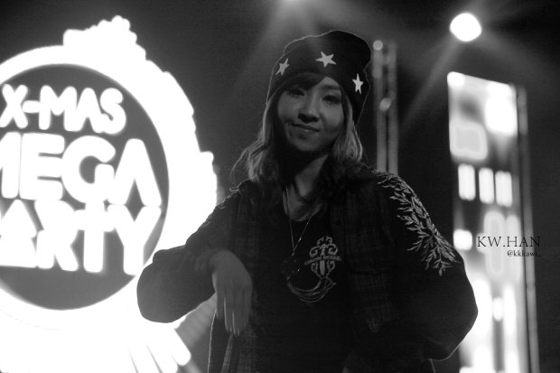 minzyhq's tweet photo. 131224 MINZY AT X’MAS MEGA PARTY 
© kkkawi Naver Blog https://t.co/IKRvBB4fY3
