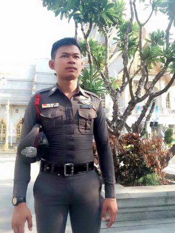 เย็ดมันมากเมื่อคืน