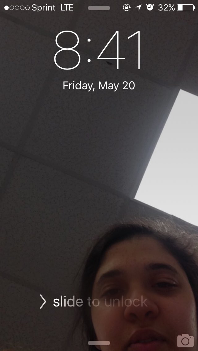 famouslyamy's tweet photo. I'm never changing my background #IMissSandy https://t.co/0tbXyELKdD