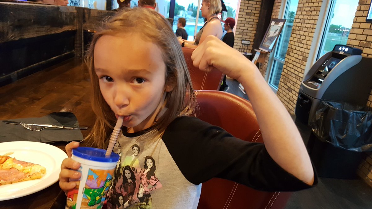 GabbyTack's tweet photo. "Hey dad, while I fill the tank, why don't you squeeze the tires?!" #WeightRoomTrashTalk https://t.co/oEKQ6R6uKa
