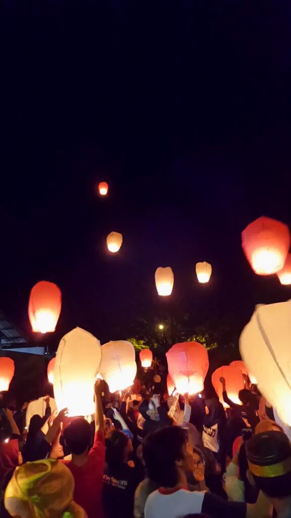 Mari sambut indahnya mentari pagi dengan bernostalgia mengenang FESENBUD 2015. Klik linknya
youtu.be/h_GYL3Z0QoA