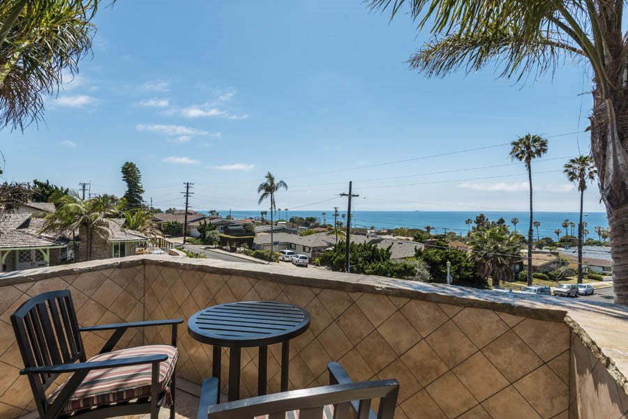 Fabulous new listing in #PointLoma!