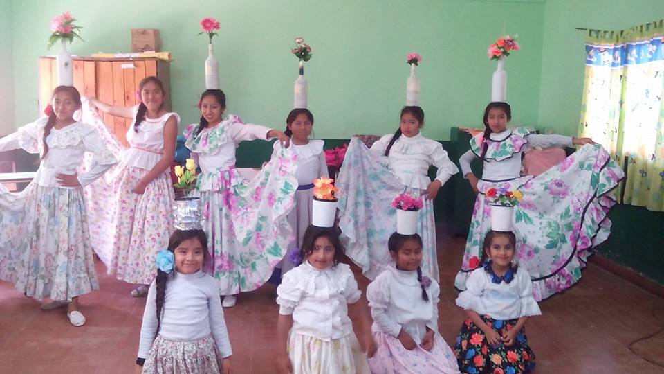 pamerey1's tweet photo. los sabados te invitamos a bailar folklore, CAI 36 CERRILLOS  !! #EstoEsArteEnMovimiento https://t.co/1ht0wMz9AM
