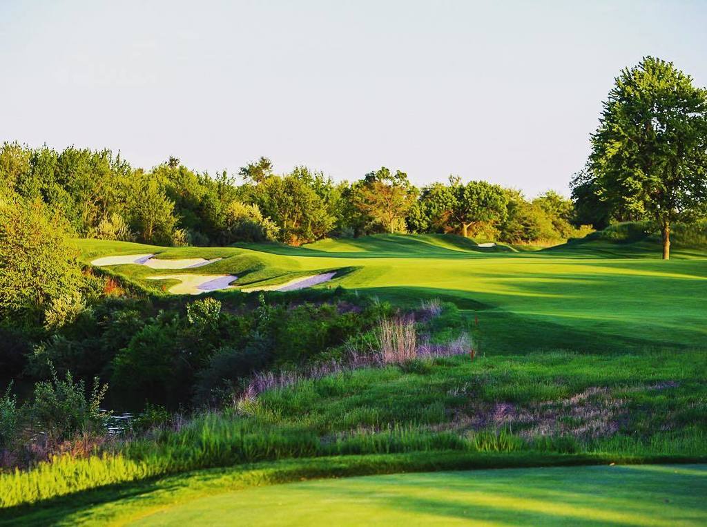 GolfVNGC's tweet photo. What does your weekend look like? #VicView https://t.co/zYENqITBbd https://t.co/yOj5G4xGJK