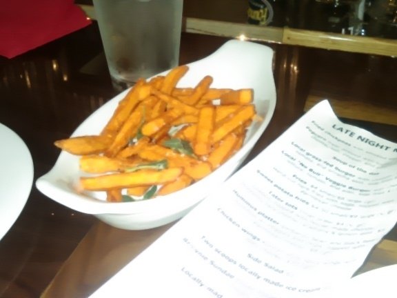 Trying <a href="/FIREFLYCville/">Firefly Cville</a> for the first time. Great service and yummy food. We'll be back!