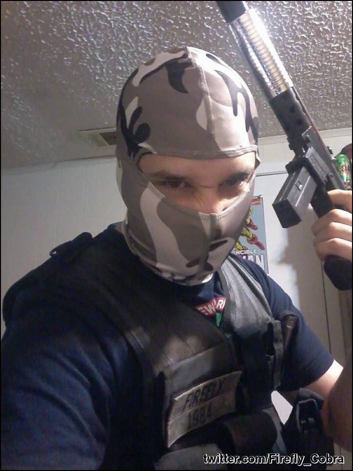 Firefly_Cobra's tweet photo. Now where did I put the rest of my costume...#Firefly #Cobra #GIJOE #BOOM https://t.co/9793Yg0dfC