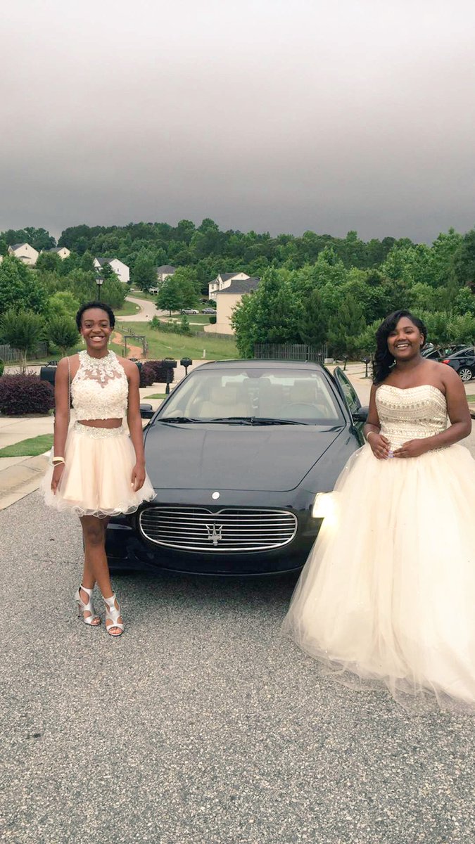 _jordannalexis's tweet image. Jobi and Ashlae #8thgradeprom #prom2016 😍🎉❤️