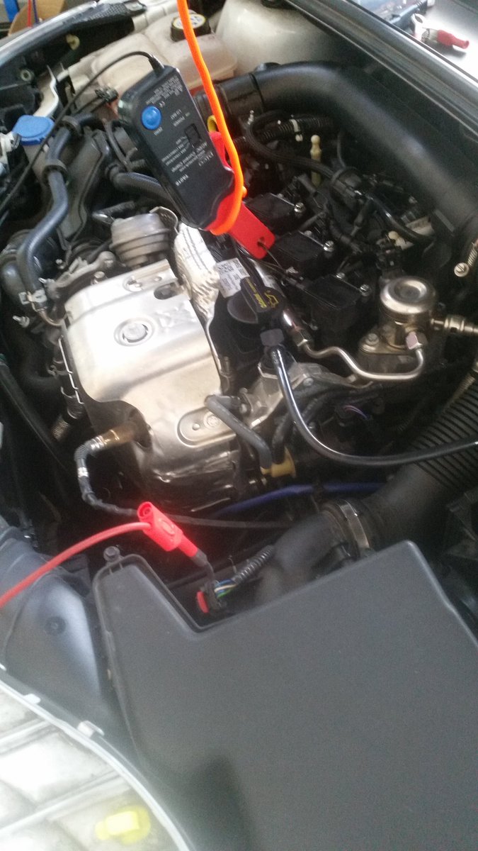 Pcb_Automotive's tweet photo. Curva in #frequenza su #debimetro #automotive #digitale con accelerata con limite #centralina in kHz #MAF https://t.co/76eppy0UfC