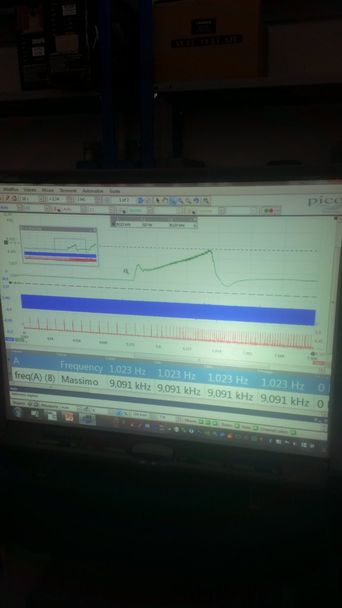 Pcb_Automotive's tweet photo. Curva in #frequenza su #debimetro #automotive #digitale con accelerata con limite #centralina in kHz #MAF https://t.co/76eppy0UfC
