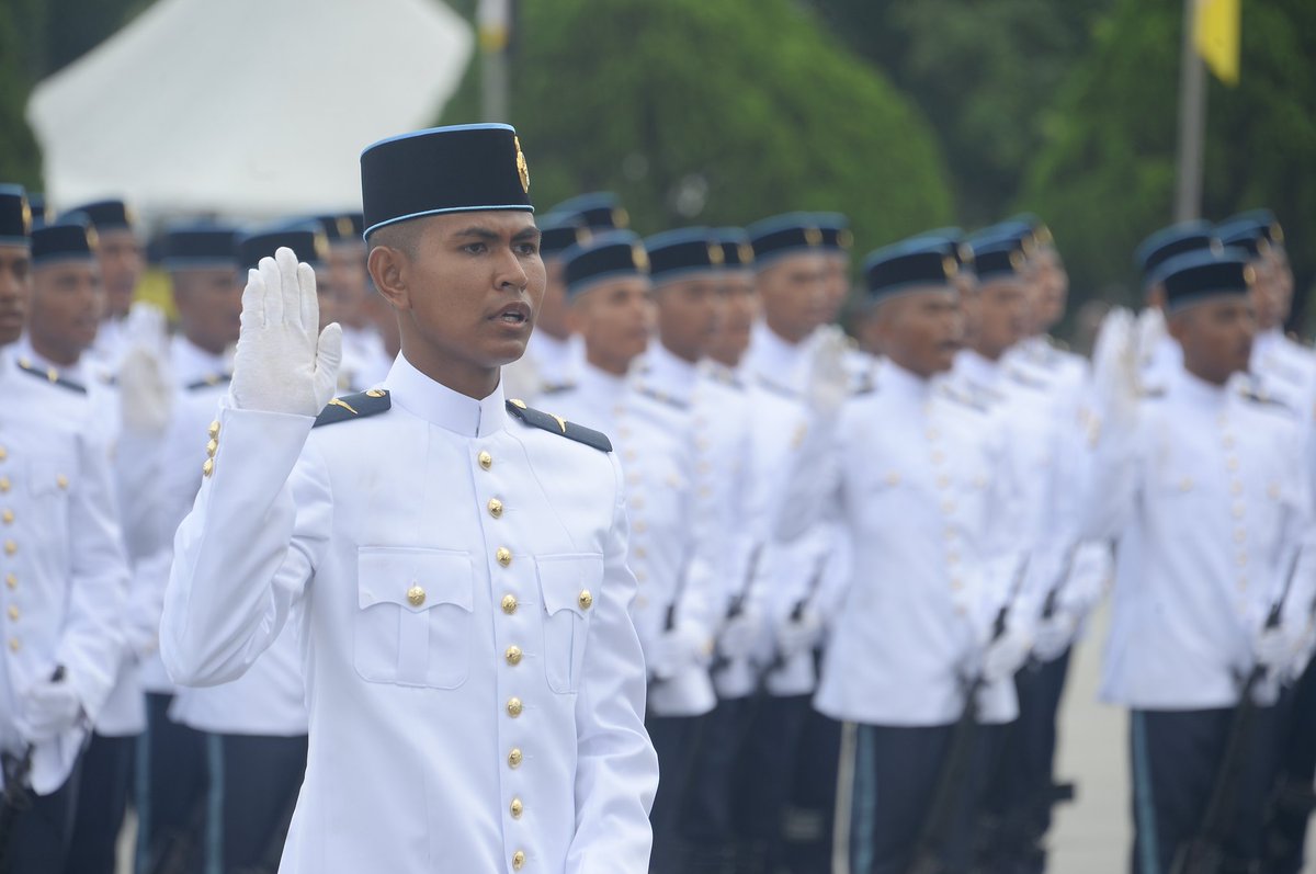 Mindef Malaysia Sur Twitter Bacaan Ikrar Kesatria Bacaan Doa Oleh Flait Perbarisan Pjm Sempena Perbarisan Tamat Latihan Perajurit Muda Tudm