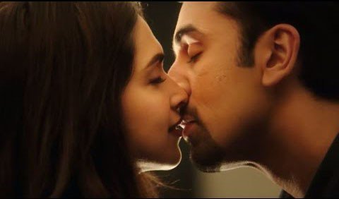 bollywood_loves's tweet photo. Deepika and Ranbir share a steamy kiss https://t.co/YaWBsBIzoV https://t.co/aVJQ9Q59O7