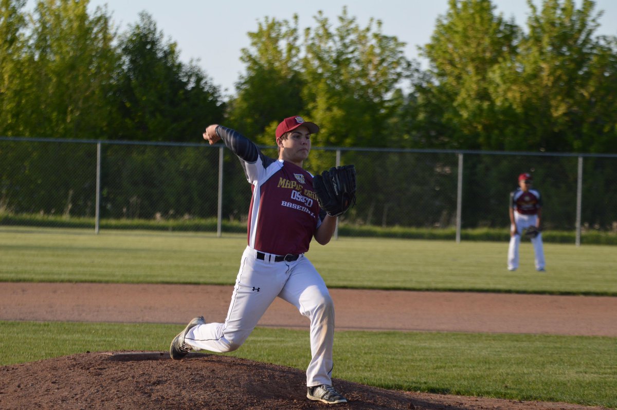 DoublerWestyn's tweet photo. It's that baseball feel good moment https://t.co/5vPUPkPzXY