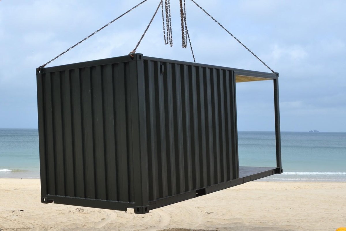 kystcornwall's tweet photo. Blue skies installation yesterday #modular Carbis Bay #design https://t.co/UjO5YAzlUJ