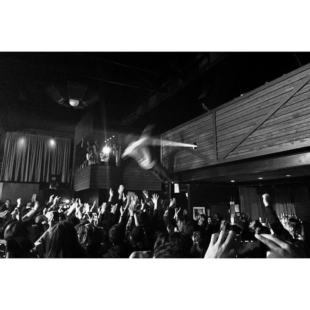 pawelpietryka's tweet photo. Take-off Demarco #theindependent #independentsf #macdemarco https://t.co/4XsrmIudVO https://t.co/QRtiHAD0ZW
