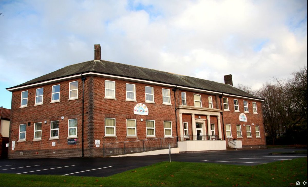 _KidsPlanet's tweet photo. Our #Higherbroughton nursery in #Salford #manchester has a #kosher chef - read more here https://t.co/cisPRvkFNH https://t.co/2yeea30ijv