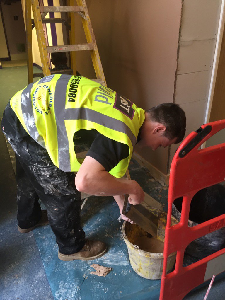 BESTBuildUK's tweet image. @BESTBuildUK #apprentice Brandon learning his trade. Every day's a school day.  #construction #training