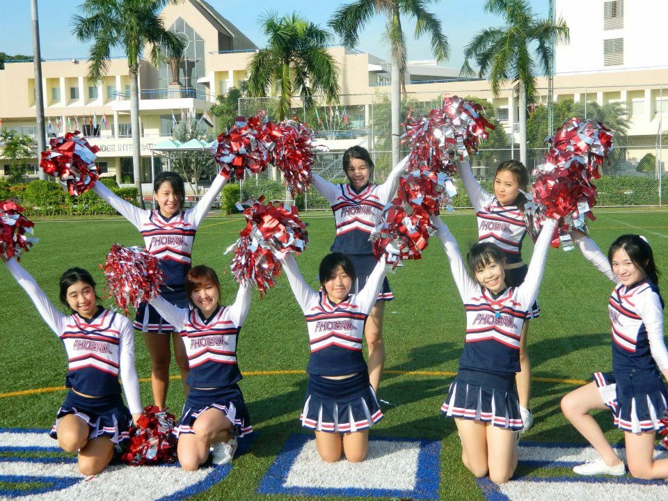 รายการรถโรงเรียน ตอนนี้มีให้ชมทาง youtu.be/PJq3lx_VX-U หรือ youtube : gmmtv #highschoolreunion #ปันปันปอมปอม