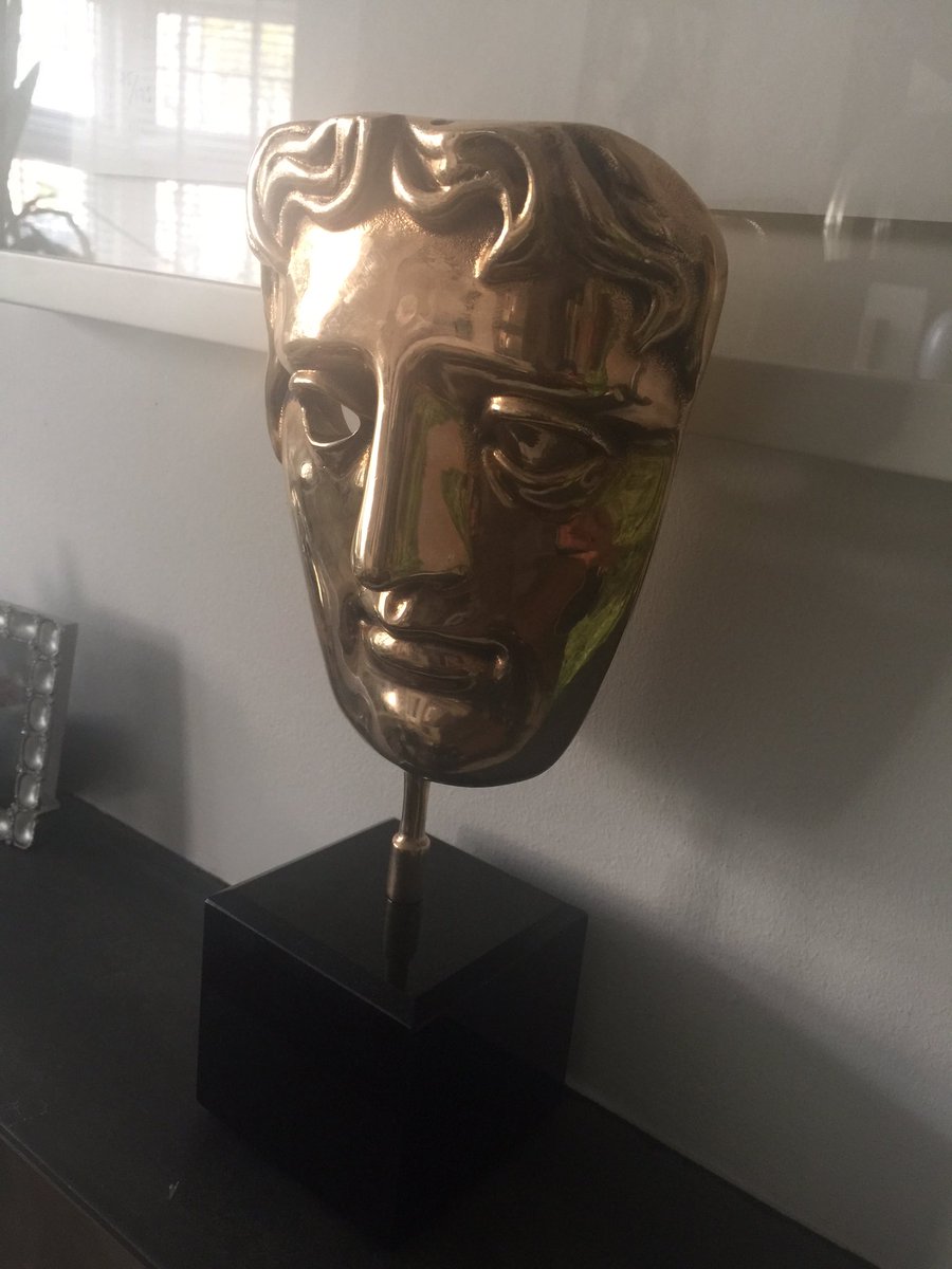 LeighFrancis's tweet photo. Right on that mantle!!!! What a start to the week! Big cheers to everyone at @itv2 @CelebJuice for giving me a job! https://t.co/jkDICe81X5