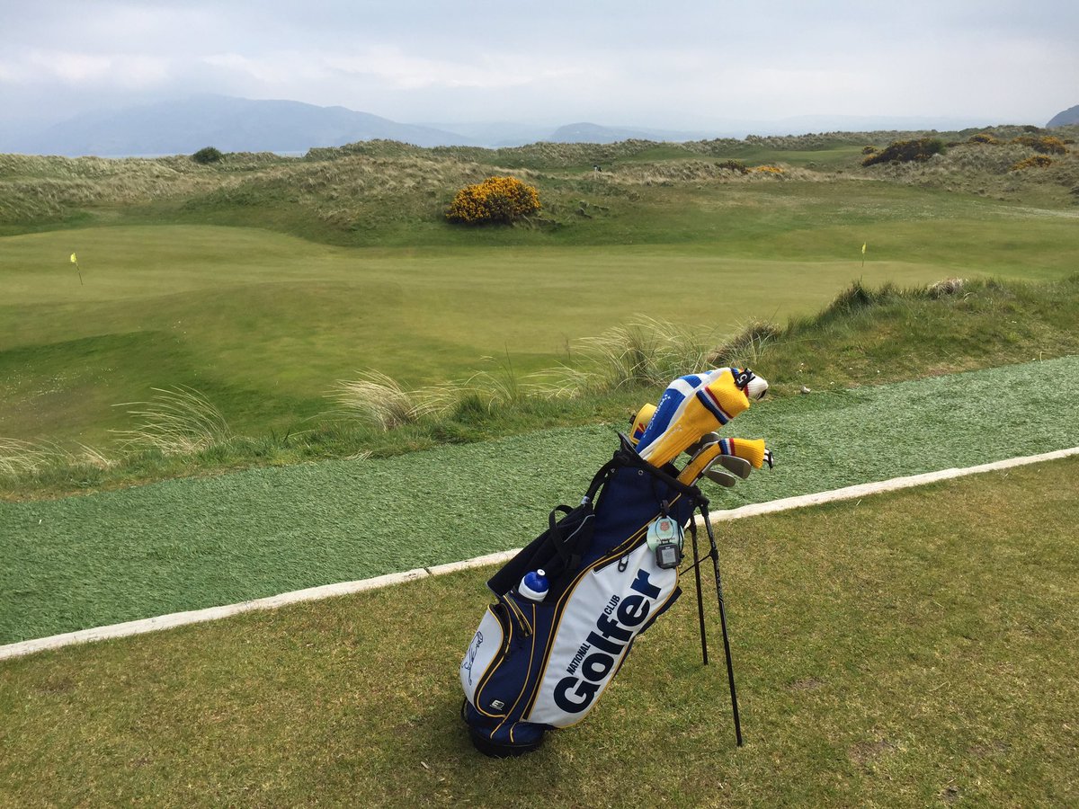 Check out this pure double green <a href="/PortsalonGC1891/">Portsalon Golf Club</a> - love it here, my kind of place. DM #PlayedbyNCG