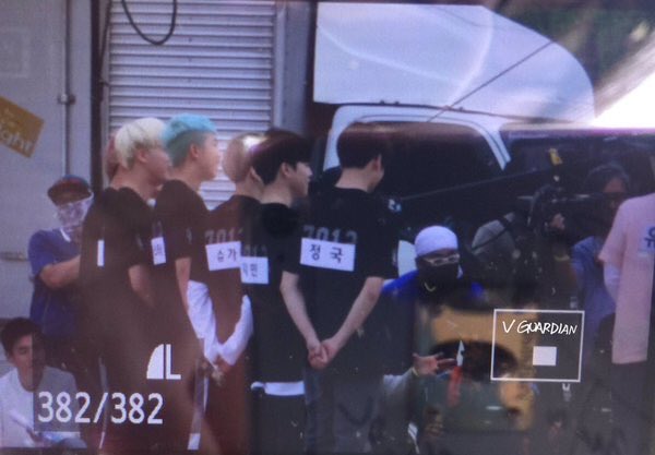 #BTS gonna be on #RunningMan !!!! Cr. Owners
#방탄소년단