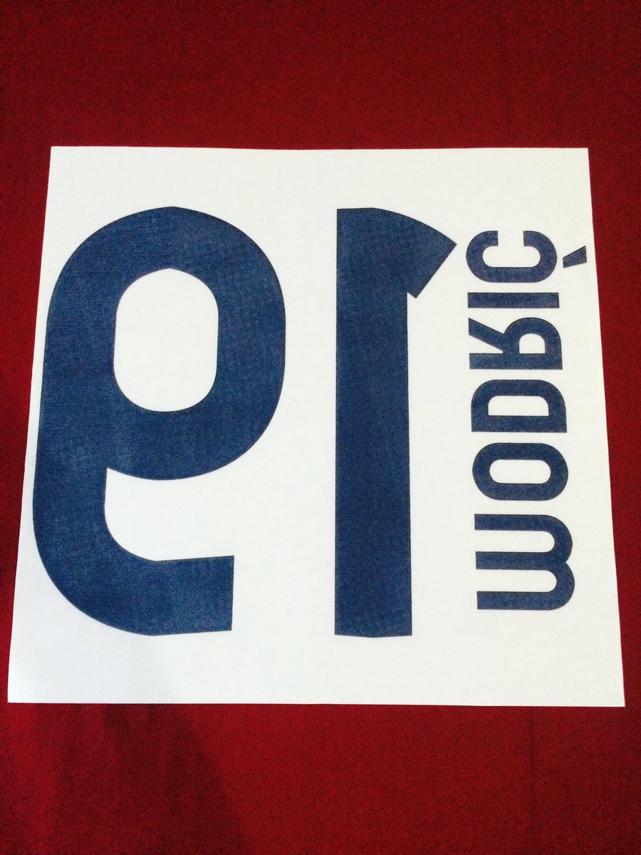 _SoccerBloopers's tweet photo. #LSB14
Modric Home Real Madrid
Remake https://t.co/ychSoIxagd