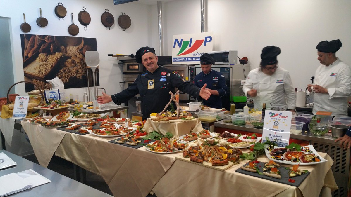 NIPfood tweet media