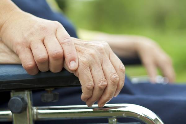 SalusAdvisor's tweet photo. Parkinson esame della Saliva:
https://t.co/qKo3pxBeLm https://t.co/fwE7XbpkDq