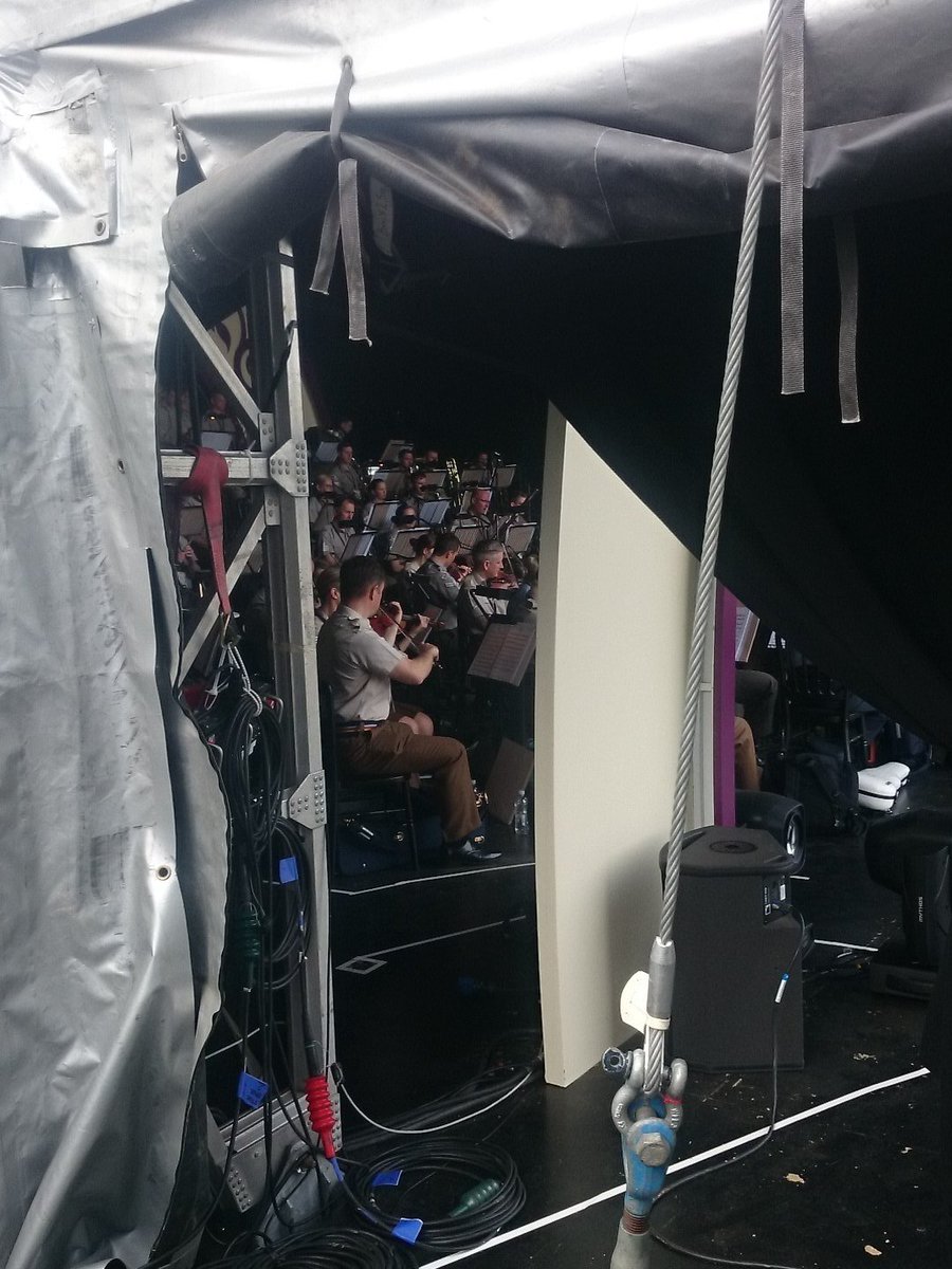 Soundcheck has begun for her majesty's horse show. Waiting for Gary Barlows piano.