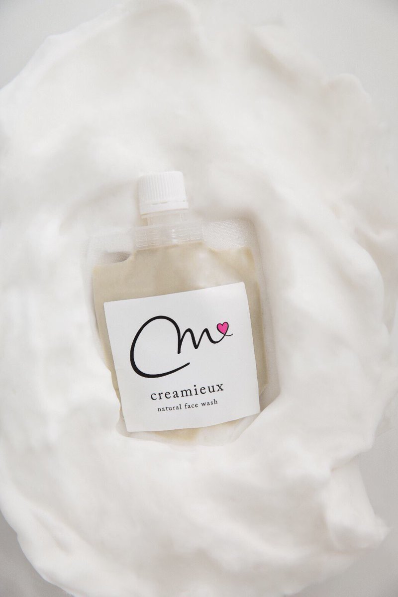 【みちょぱ新プロデュース商品】
Creamieuxが今日から発売開始❤️
毛穴、美白、保湿、いろんな悩みを改善して美肌を作ってくれる泥洗顔！
詳しくはBlogをチェック🔍
👉🏼lineblog.me/michopaaaaa/ar…