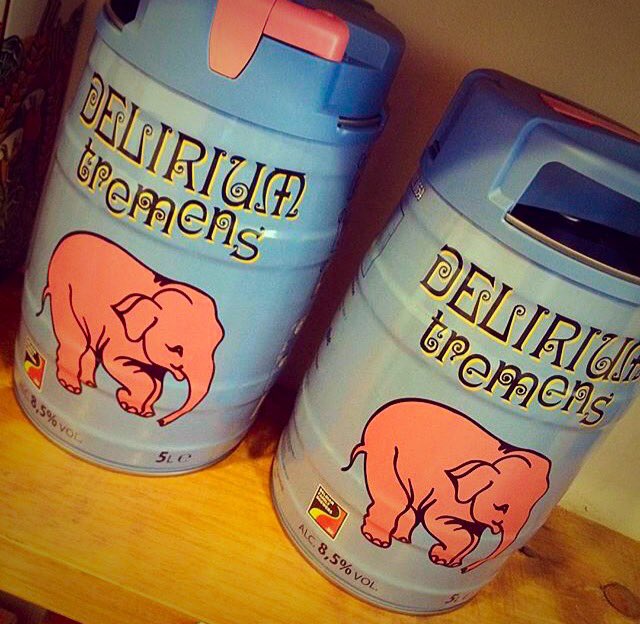Deliriumbrewery's tweet photo. Did you met our kegs already? We try to distribute it to places all over the world! #delirium https://t.co/B6nDpzG4y5