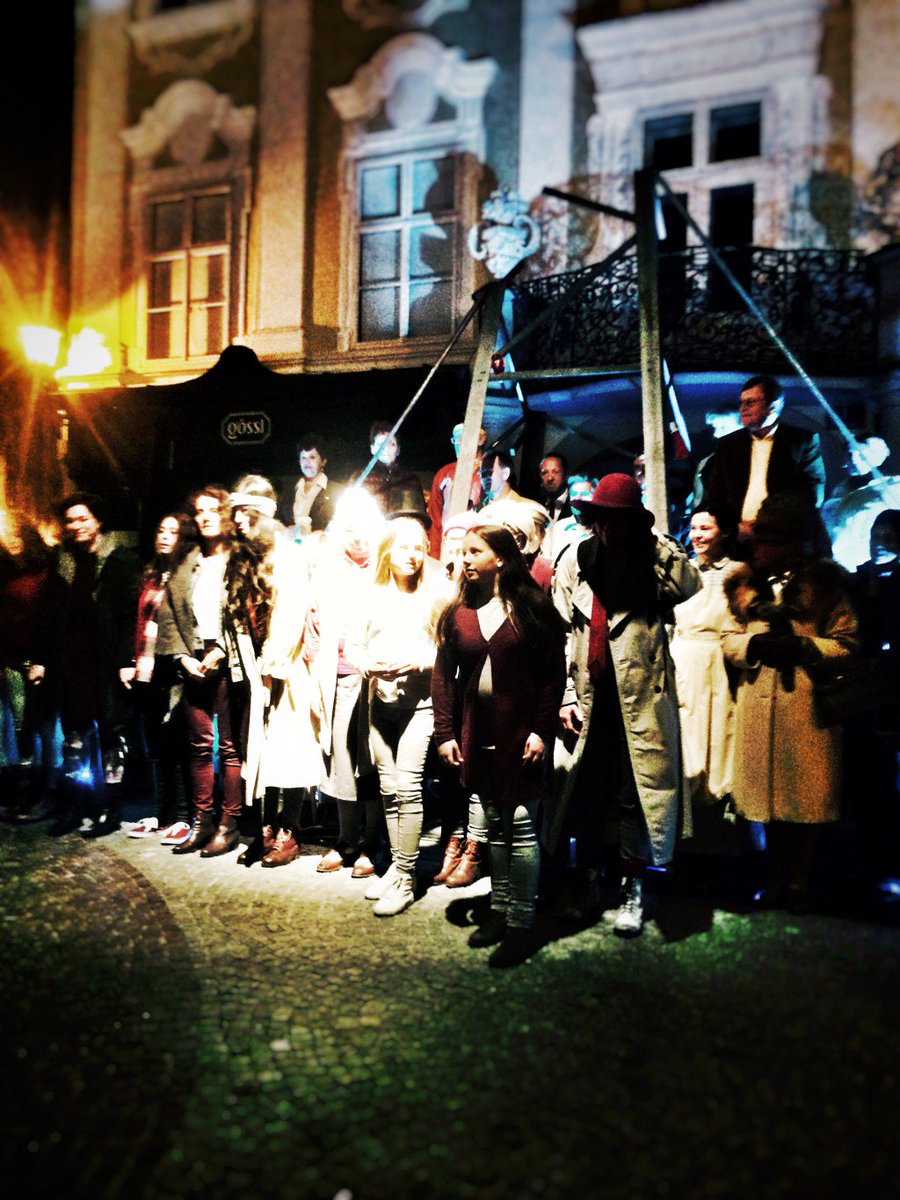 krotös buergertheater.wordpress.com/2016/05/09/kro…