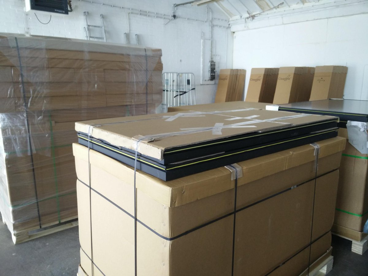 PremiumEnergyNL's tweet photo. Another load of @ViridianSolar #ClearlineFusion arrived at our warehouse in #Ruurlo #TheNetherlands. #BeautifulSolar https://t.co/4ETeZLThmM