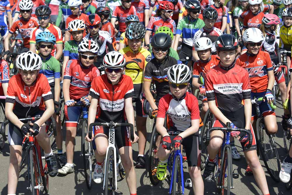 BritishCycling's tweet photo. Preston Park Velodrome re-opened on Sunday with funding from British Cycling and @BrightonHoveCC. https://t.co/QaHBVU6os4
