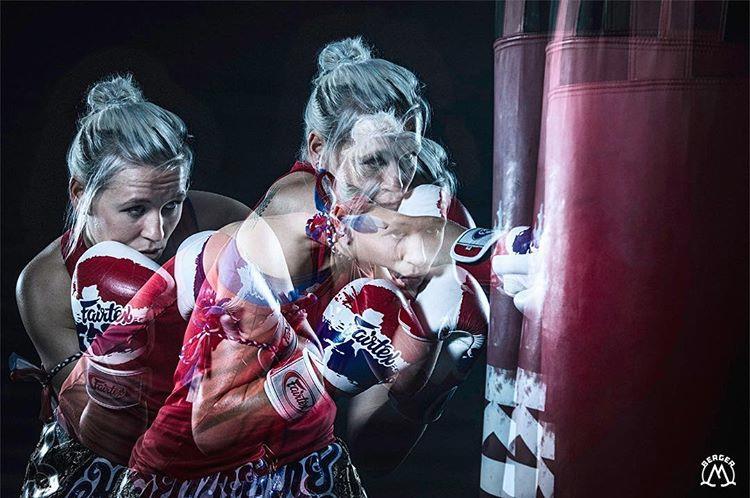 muaythai1st's tweet photo. Like this if you are Muay Thai Addict / ig Original photo via @christinfiedler #muay #muaythai  #muaythailife #muayt https://t.co/3XlfQnMEyG