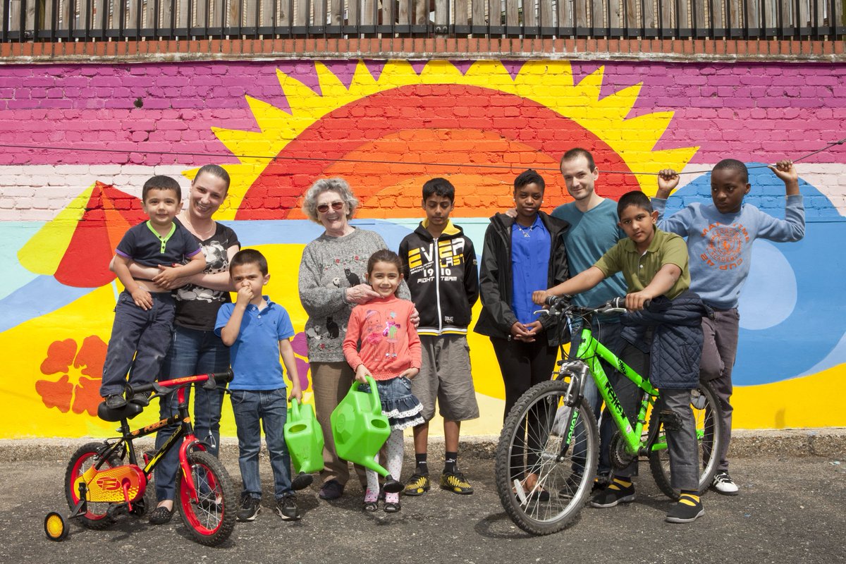 GroundworkKent's tweet image. Not long left to apply for your Tesco #BagsofHelp funding. Enablers are on hand to help ow.ly/mt113002d57