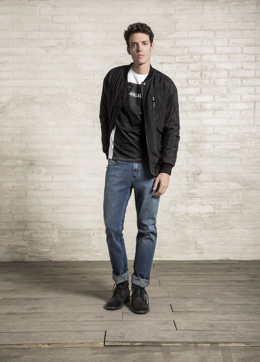 #AW16
Inspiración Rock by Lee
Campera: Spike
Jean: 101- S
Remera: Smith
#LeeJeans #MoveYourLee