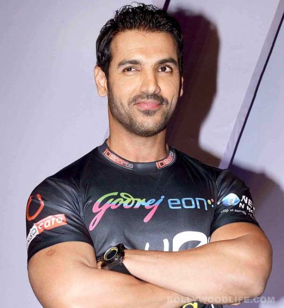 24_indianews's tweet image. #FormerModel : @JohnAbrahamCLUB in #Handsomelook 
@JohnAbraham_On @johnabrahament 24indianews.com/former-model-j…
