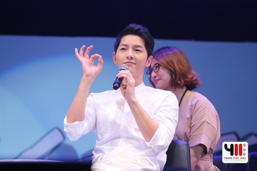 koiokoi's tweet photo. รูปHDจาก411มาแล้ว ดีงามมาก #ผักบุ้งไฟแดง #SongJoongKi  #SongJoongKiFanMeetingInBKK https://t.co/Zoop7UnRQw