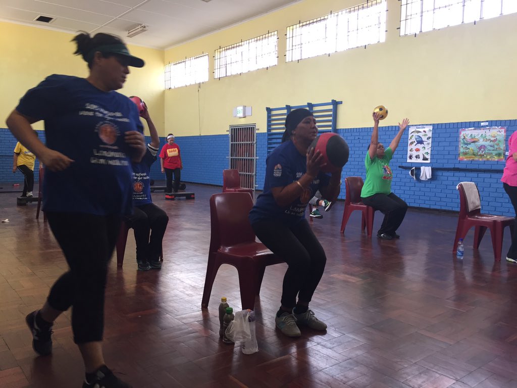 Sportscience_sa's tweet photo. Hanover Park OptiFit working extremely hard #SSISAchips #OptiFit #OptiFit-Lite #buildinghealthycommunities https://t.co/51vzoswhH5